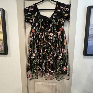 Floral Embroidery Torrid Dress Size 3